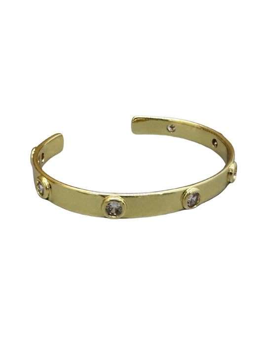 ESSENTIAL - BANGLE
